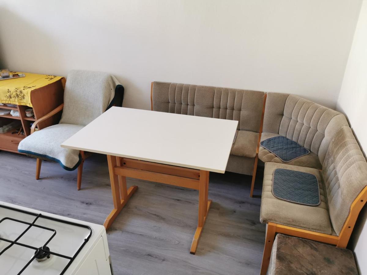 Na Sistote 628 Appartamento Valašské Meziříčí Esterno foto